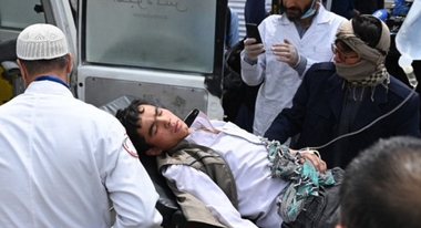 Cel puţin şase morţi şi 11 răniţi în explozii la o şcoală de băieţi şi un centru de formare în engleză într-un cartier şiit din Kabul