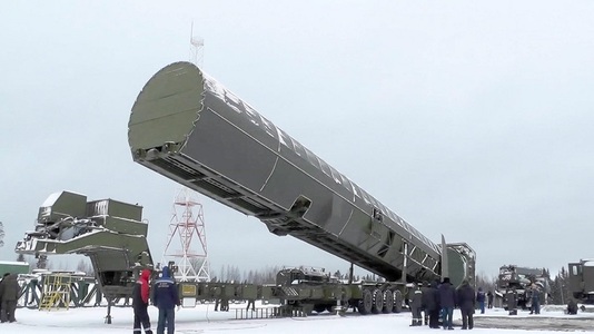 Vladimir Putin anunţă că a fost testată cu succes racheta balistică intercontinentală Sarmat, menită să ”consolideze potenţialul de luptă” şi ”securitatea Rusiei” - VIDEO 