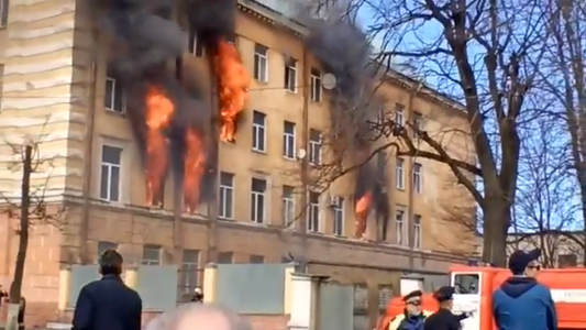 Cel puţin 7 morţi şi 25 de răniţi în urma unui incendiu la Institutul Central de Cercetare al Forţelor de Apărare Aerospaţială din oraşul rusesc Tver, potrivit presei ruse - VIDEO