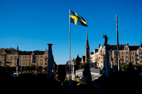 O majoritate a suedezilor susţine o aderare a Suediei la NATO