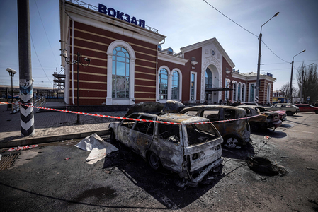 Cinci gări din centrul şi vestul Ucrainei au fost atacate de trupele ruse. Atacuri soldate cu victime
