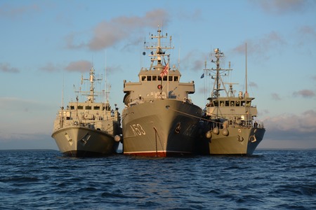 Trei nave de război ale NATO au ajuns în portul finlandez Torku pentru exerciţii de antrenament cu Marina finlandeză