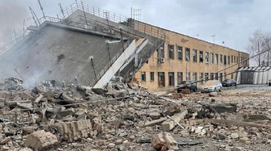 Cel puţin cinci morţi şi 18 răniţi în atacuri ruse vizând instalaţii feroviare în regiunea ucraineană Viniţa, anunţă parchetul local