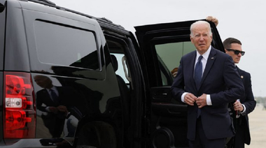 Biden comută, pentru prima oară în mandatul său, pedepsele a 75 de condamnaţi şi amnistiază trei persoane, inclusiv pe un fost agent Secret Service, Abraham Bolden, primul agent afroamerican din vremea lui John F. Kennedy