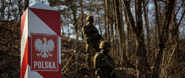 Un rus şi un belarus, arestaţi în Polonia de poliţia militară şi inculpaţi de spionaj militar în favoarea Rusiei