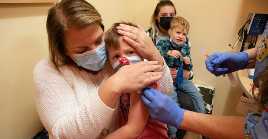 Moderna cere autorizarea în SUA a vaccinului său împotriva covid-19 în vederea vaccinării copiilor cu vârsta cuprinsă între şase luni şi cinci ani
