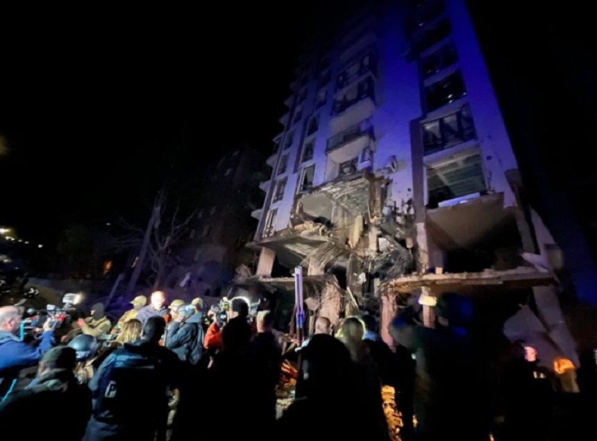 Cel puţin trei răniţi la Kiev în bombardatemente, în timpul vizitei secretarului general al ONU Antonio Guterres
