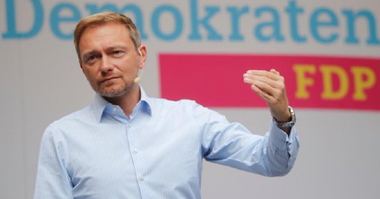 Ministrul german al Finanţelor: Germania, pregătită să accepte un embargo asupra petrolului rusesc, urmând să devină independentă de energia provenită din Rusia / Germania nu poate fi şantajată