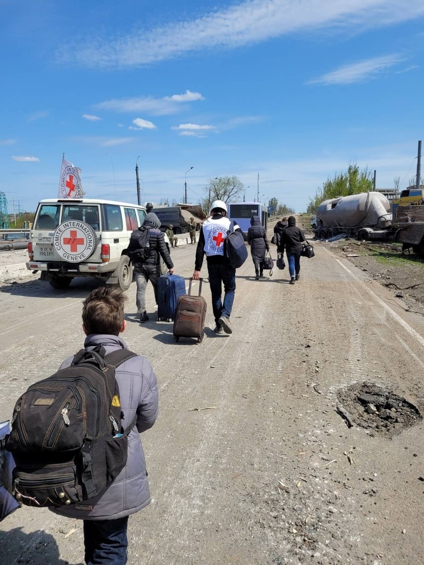 ONU anunţă că o nouă operaţiune de evacuare a civililor din Mariupol a fost finalizată miercuri