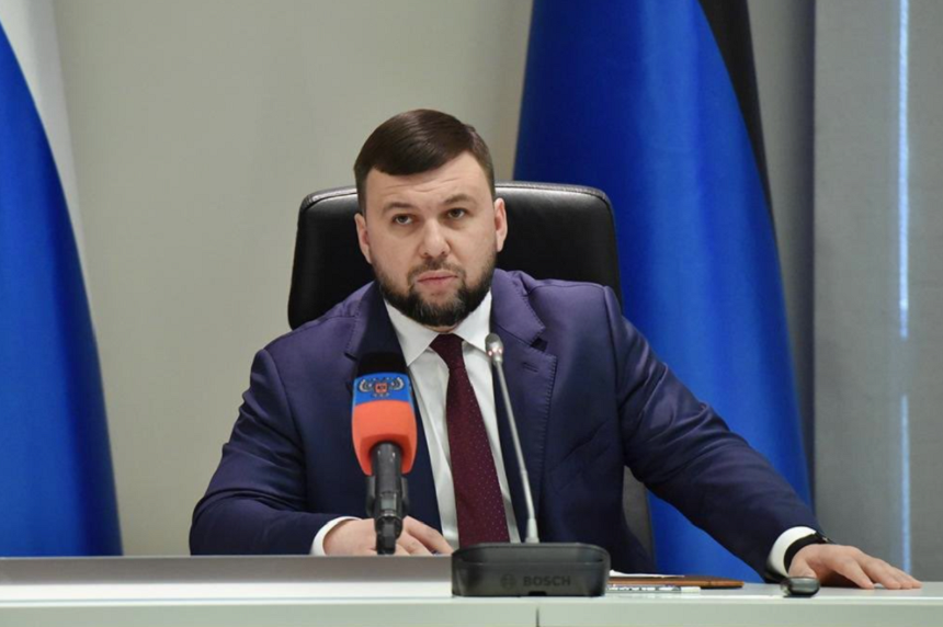 Liderul Republicii Populare Doneţk, Denis Puşilin, pretinde ”eliberarea” teritoriului separatist potrivit ”frontierelor sale consacrate prin Constituţie” 