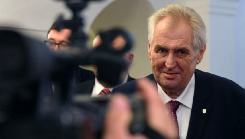 Milos Zeman, un fost aprig prorus, autorizează 103 cehi să lupte împotriva Rusiei în Ucraina