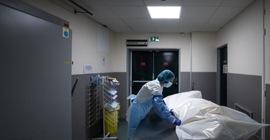Europa depăşeşte pragul de două milioane de morţi din cauza covid-19, anunţă OMS; SUA depăşesc pragul de un milion, anunţă Casa Albă