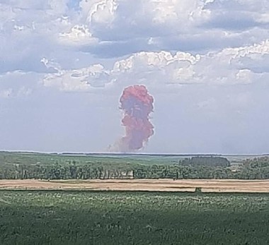 Un depozit de azotat de amoniu din regiunea Harkov a fost ţinta unei rachete ruseşti, anunţă autorităţile ucrainene