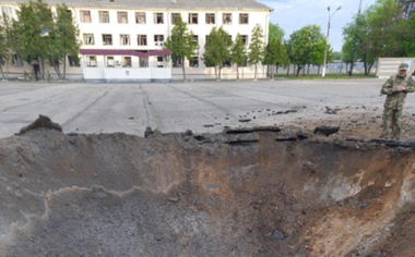 ”Morţi şi mulţi răniţi” în atacuri ruse la nord de Kiev, anunţă autorităăţile ucrainene