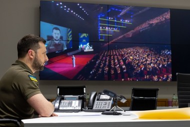 Zelenski, paralele între război, dictatori şi situaţia dificilă a Ucrainei, la Festivalul de Film de la Cannes 