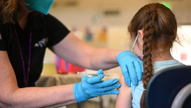 FDA autorizează vaccinarea cu un ”booster” anticovid în SUA a copiilor cu vârsta cuprinsă între cinci şi 11 ani