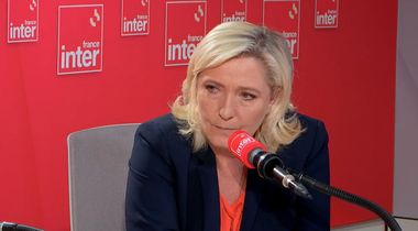 O extindere a NATO şi UE nu favorizează pacea, denunţă şefa extremei drepte franceze Marine Le Pen