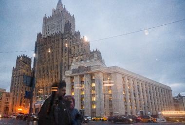 Rusia expulzează 34 de diplomaţi francezi