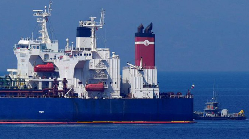 Gardienii Revoluţiei confiscă două petroliere greceşti la Golful Persic, după ce Grecia confiscă o navă cu petrol iranian; Atena denunţă o ”piraterie” şi îi îndeamnă pe greci să nu călătorească în Iran