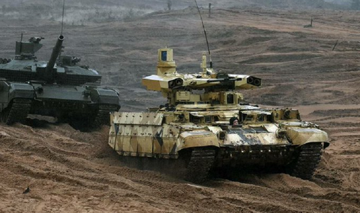 Rusia trimite blindate de tip BMP-T ”Terminator” în Donbas