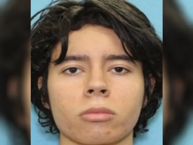 Autorul atacului armat din Texas a intrat în şcoală pe o uşă care ar fi trebuit să fie încuiată