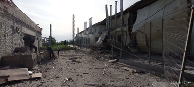 Cinci civili ucişi în urma mai multor explozii în apropiere de Doneţk