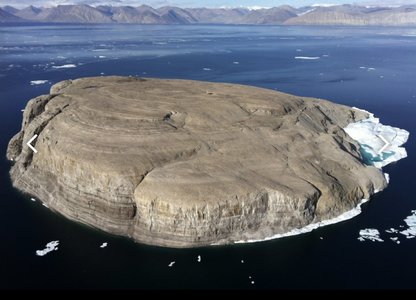 Canada şi Danemarca împart o mică insulă arctică nelocuită şi pun capăt unei dispute vechi de aproape 50 de ani