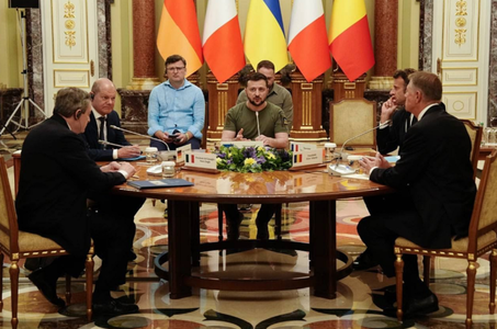 Kremlinul denunţă drept ”futile” livrări de armament ale Occidentului, în timp ce Macron, Iohannis, Scholz şi Draghi se află la Kiev
