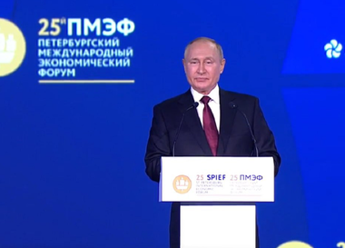 Putin consideră “nesăbuite şi nebuneşti” sancţiunile împotriva Rusiei. “UE şi-a pierdut suveranitatea şi dansează după muzica altcuiva”, mai afirmă el. Ce spune despre invadarea Ucrainei