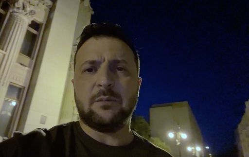 Zelenski: "Ne îndreptăm spre decizia Consiliului European privind candidatura Ucrainei. Rusia este foarte nervoasă în legătură cu activitatea noastră"