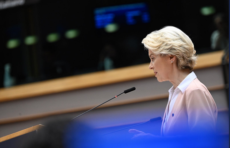Ursula von der Leyen îi îndeamnă pe Cei 27 ”să se ridice la înălţime” şi să acorde statutul de state candidate la aderarea la UE Ucrainei şi Republicii Moldova