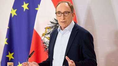 Austria îşi abandonează complet politica vaccinării obligatorii anticovid, după ce a suspendat-o în martie
