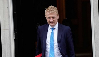 Preşedintele Partidului Conservator britanic, Oliver Dowden, demisionează în urma ”rezultatelor electorale foarte slabe”