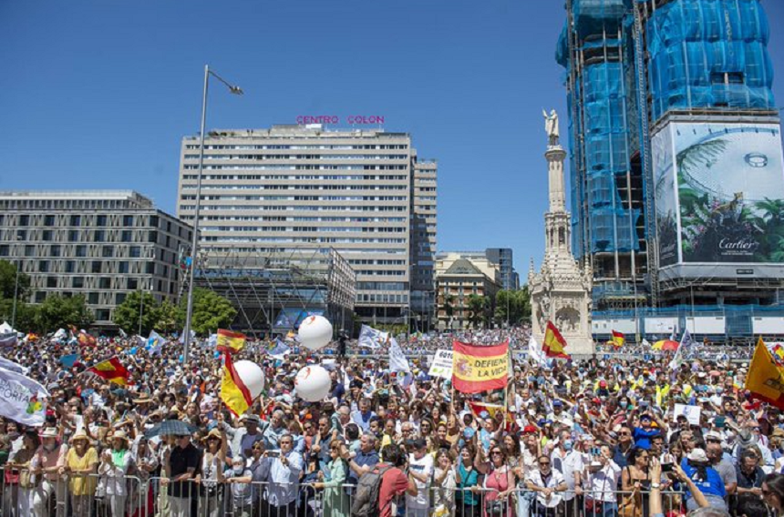 Manifestaţie la Madrid împotriva unui proiect de lege vizând o reformare a avortului