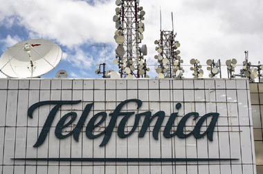 Interceptări telefonice masive în Venezuela, dezvăluie operatorul spaniol de telefonie Telefonica; apărători ai drepturilor omului denunţă o ”supraveghere în masă” a populaţiei