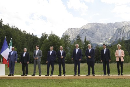 Liderii G7 se angajează să coopereze pentru a reduce schimbările climatice şi să asigure securitatea energetică cetăţenilor lor
