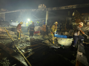UPDATE-Bilanţul victimelor bombardamentului de la Kremenciug creşte la 18 morţi; liderii G7 denunţă o ”crimă de război”, Zelenski ”unul dintre cele mai sfruntate acte teroriste din istoria europeană”