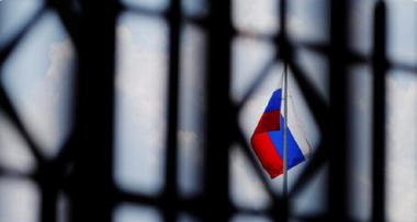 Rusia acuză de înaltă trădare un om de ştiinţă din Siberia pentru presupusa colaborare cu serviciile secrete chineze. Bărbatul ar avea cancer în stadiu terminal, potrivit presei ruse