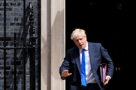 Liz Truss salută demisia lui Boris Johnson şi îndeamnă la ”calm”