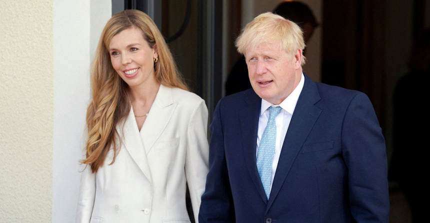 Boris Johnson renunţă la petrecerea nunţii la Chequers şi caută alt loc