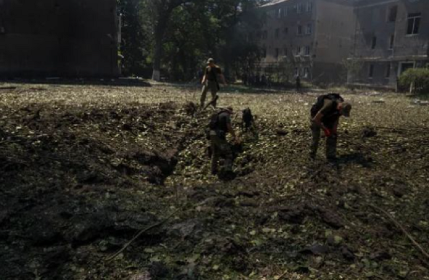 Război în Ucraina: 15 persoane ucise într-un oraş din est