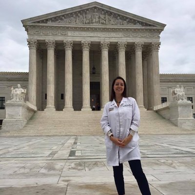 SUA: Doctoriţa care a ajutat o fetiţă de 10 ani să facă întrerupere de sarcină va fi anchetată de autorităţile din Indiana
