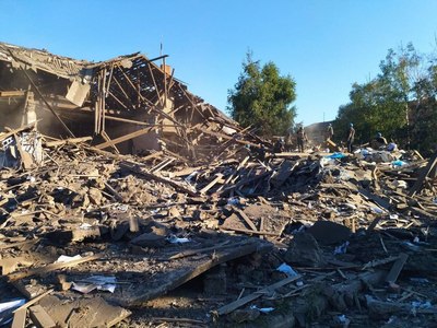 Şase persoane ucise într-un bombardament rusesc la Toreţk, Donbas