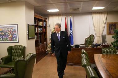 Albania: Fostul premier şi preşedinte Sali Berisha spune că i s-a interzis intrarea în Marea Britanie. De ce este acuzat şi ce susţine politicianul