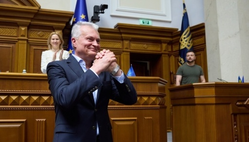 Preşedintele Lituaniei, în vizită în Ucraina / El a fost la Kiev şi la Irpin şi a anunţat un nou pachet de ajutor militar