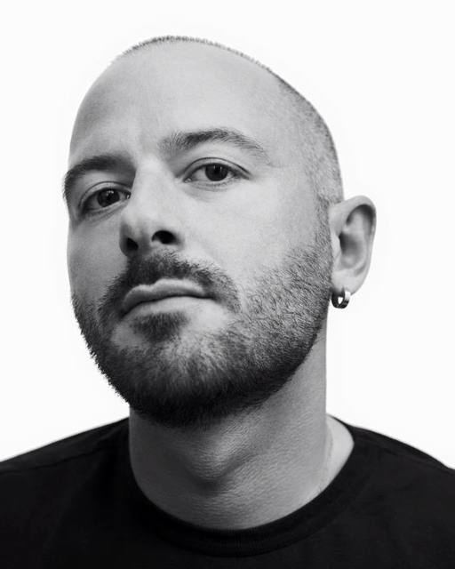 Zelenski anunţă că Demna, directorul de creaţie al casei de modă Balenciaga, a devenit noul ambasador al platformei caritabile de stat United24