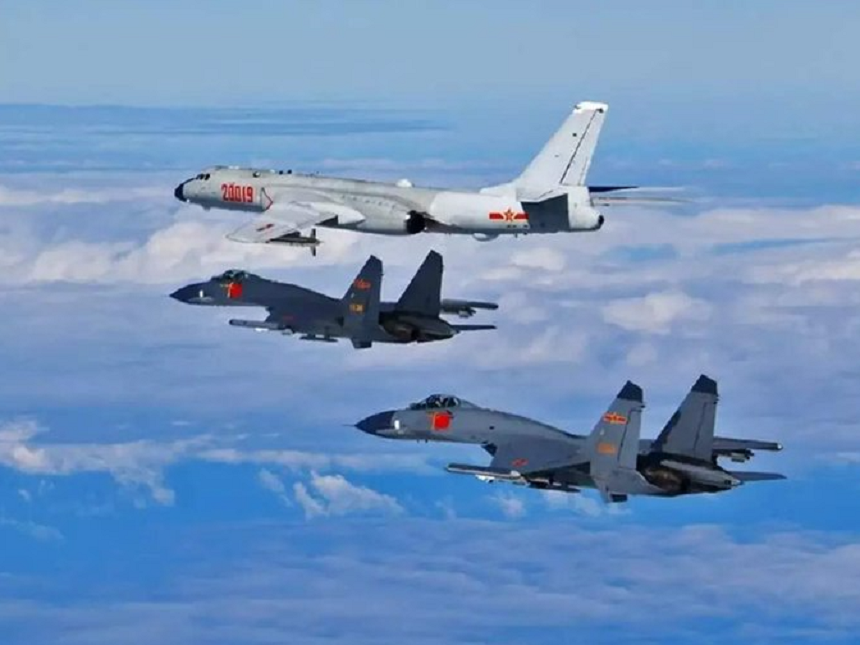 Douăzeci şi şapte de avioane chineze intră în zona de apărare aeriană a Taiwanului după vizita lui Pelosi pe insulă; G7 acuză Beijingul de o escladare şi riscul unei sporiri a tensiunilor şi destabilizării regiunii