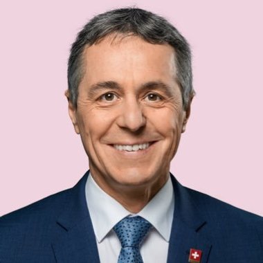 Elveţia s-a alăturat celui de-al şaptelea pachet de sancţiuni al UE împotriva Rusiei - Neutralitatea ţării "nu este pusă sub semnul întrebării", afirmă preşedintele acesteia / Zelenski: Este un semnal foarte important pentru întreaga lume 

