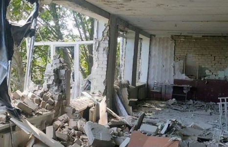 Cel puţin 13 persoane ucise şi alte 11 rănite în bombardamente nocturne ruse cu lansatoare de tip Grad în regiunea ucraineană Dnepropetrovsk, unde sunt evacuaţi civili din Donbas