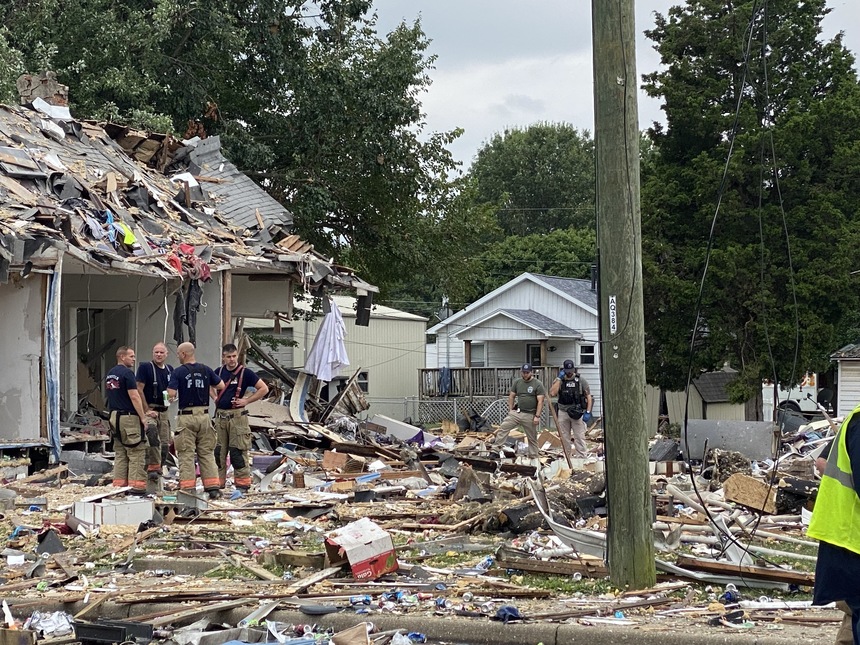 SUA - 3 persoane au murit şi 39 de locuinţe au fost avariate în urma unei explozii la o casă din Indiana / Cauza nu a fost încă stabilită - FOTO